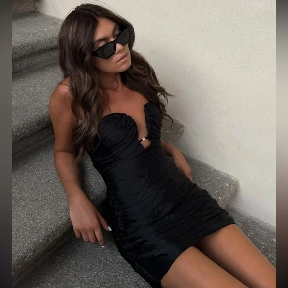 Zara Black Draped Mini Dress. NWT. Size Large. - Picture 2 of 11